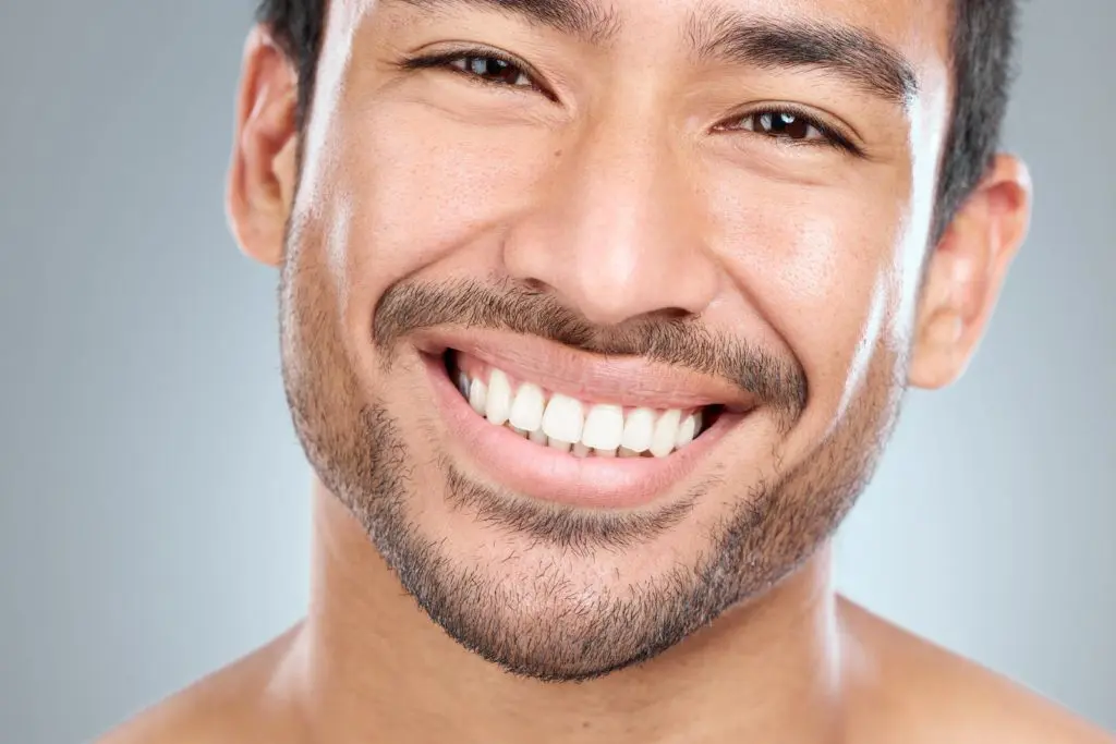 Does Composite Bonding Hurt? Here’s What You Should Expect Sloan Dental Does Composite Bonding Hurt? Here’s What You Should Expect Sloan Dental